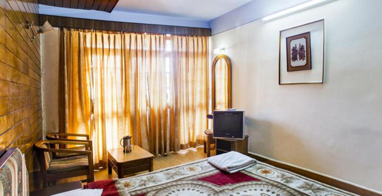 Hotel Radhe Continental Nainital Dış mekan fotoğraf