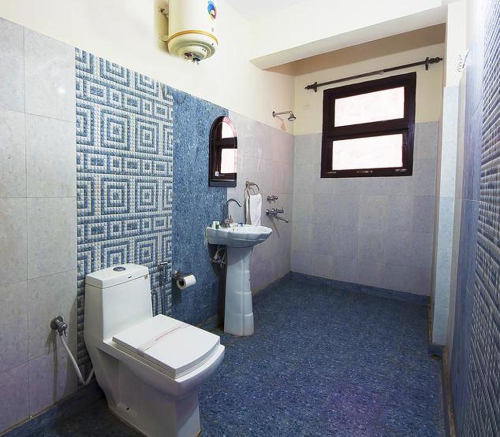 Hotel Radhe Continental Nainital Dış mekan fotoğraf