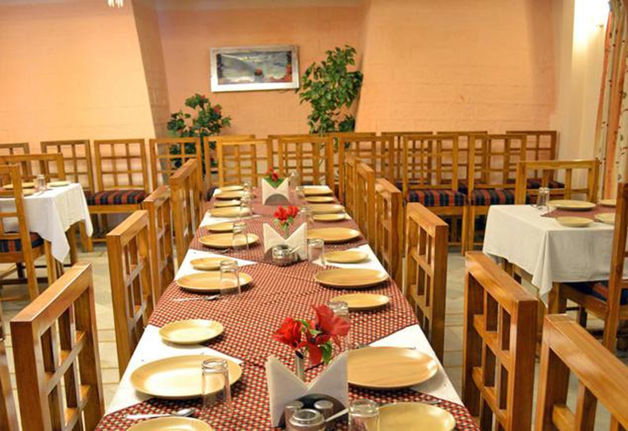 Hotel Radhe Continental Nainital Dış mekan fotoğraf